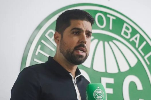 Coritiba anuncia português António Oliveira como técnico para a temporada 2023