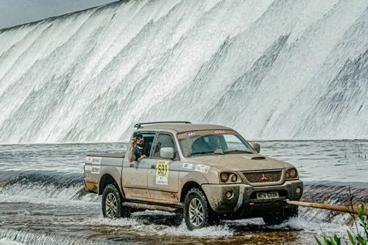 Passeio 4×4 une fora de estrada e turismo no Aparados Off-Road