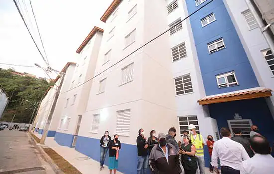 Prefeitura de São Bernardo entrega 60 unidades habitacionais na Vila Esperança