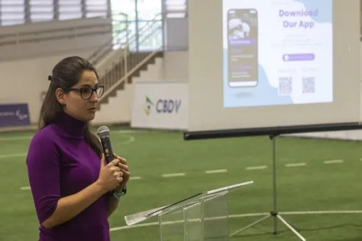 Brasileira idealiza app antidoping para atletas deficientes visuais