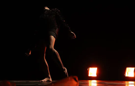 6ª Mostra Experimental de Dança na Oficina Cultural Oswald de Andrade