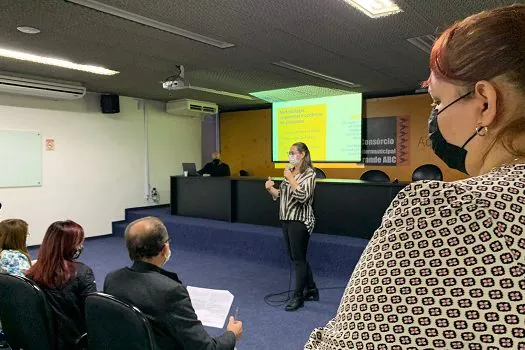 Educação de Ribeirão Pires apresenta APSE ao Consórcio Intermunicipal Grande ABC