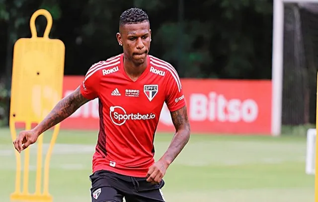 Arboleda inicia transição e pode reforçar o São Paulo contra o Água Santa