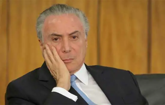 Lava Jato pega armas de Temer