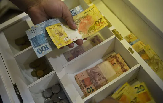 Arrecadação da Receita Federal ultrapassa R$ 202