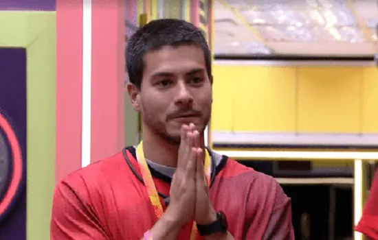 “BBB 22”: Arthur vence prova com Lucas e é o novo líder; Gustavo está no paredão