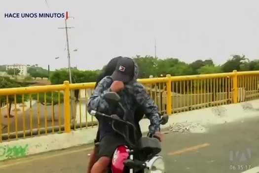 Repórter escapa de assalto ao vivo em frente ao estádio da final da Libertadores