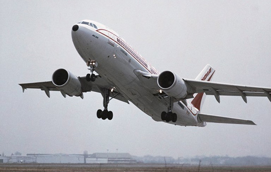 Governo tenta atrair 40 aéreas para o Brasil_x000D_