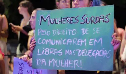 Festival debate sobre direitos e as relações abusivas contra mulheres com deficiência