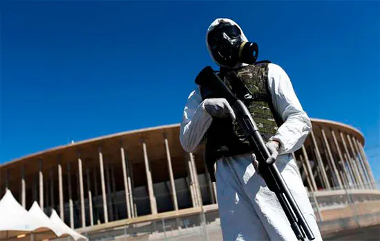 Exército simula ataque químico no Estádio Mané Garrincha