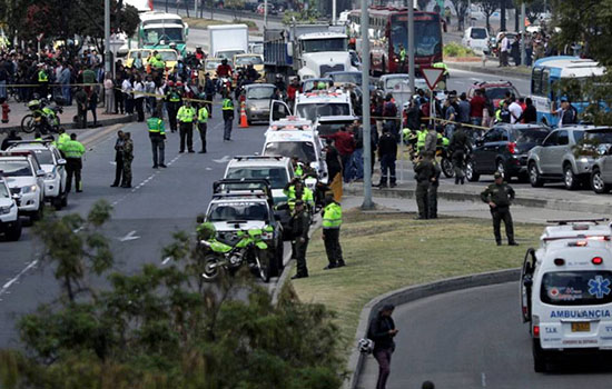 Atentado deixa 10 mortos na Colômbia