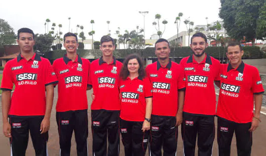 Atletas do SESI Santo André embarcam para disputa do Mundial Escolar na Croácia