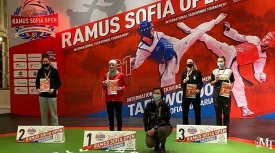 Atletas do taekwondo de São Caetano ganham medalhas na Europa