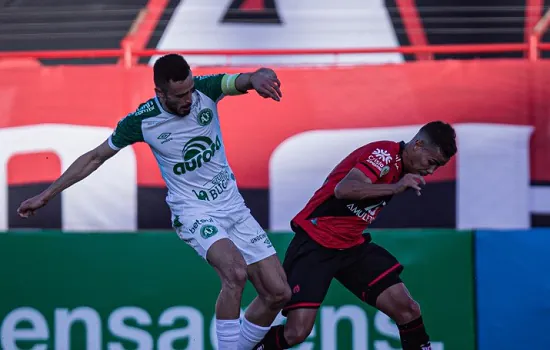 Atlético-GO luta pela permanência contra a já rebaixada Chapecoense