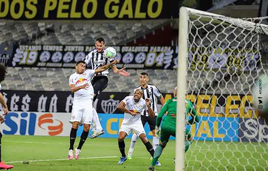 Bragantino perde para o Atlético-MG fora de casa e é lanterna do brasileirão