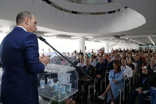 Auricchio homenageia personalidades de destaque com a Medalha di Thiene