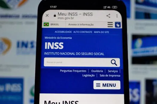 INSS receberá atestado pela internet; quem pedir auxílio-doença antecipa R$ 1.045_x000D_