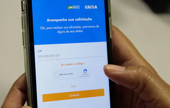 Caixa libera saque da 2ª parcela de auxílio para nascidos em abril