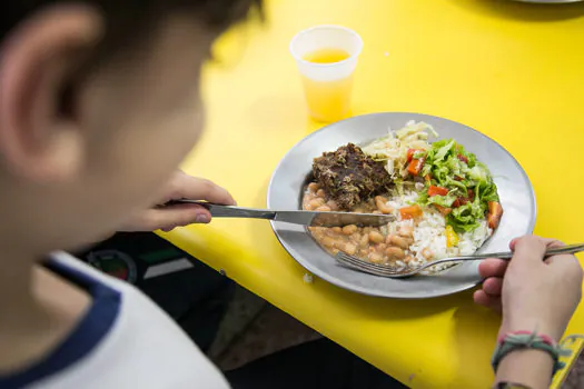 Auxílio merenda é prorrogado por mais dois meses para alunos de São Caetano