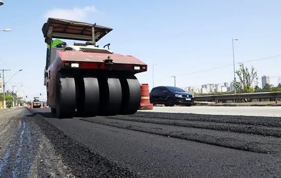 Santo André firma convênio com Governo para acabar obras de recapeamento na Av dos Estados