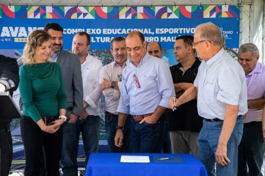 Auricchio formaliza construção de moderno complexo educacional no Bairro Mauá