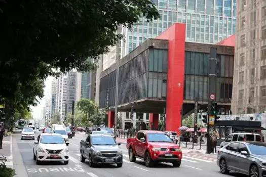 Em quatro dias, temperatura em SP deve cair de 32°C para 16°C e chuva volta domingo (25)