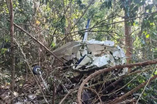 Após queda de avião na divisa de Rondônia com Mato Grosso, pai e filho morrem