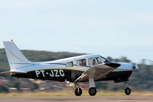 FAB encontra avião monomotor que desapareceu no Paraná com três a bordo