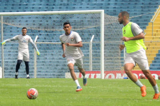 São Caetano busca vitória diante do São Paulo