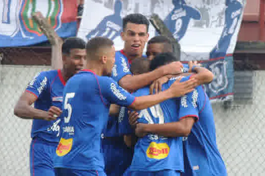 Soberano, São Caetano vence Flamengo e avança na Copa São Paulo