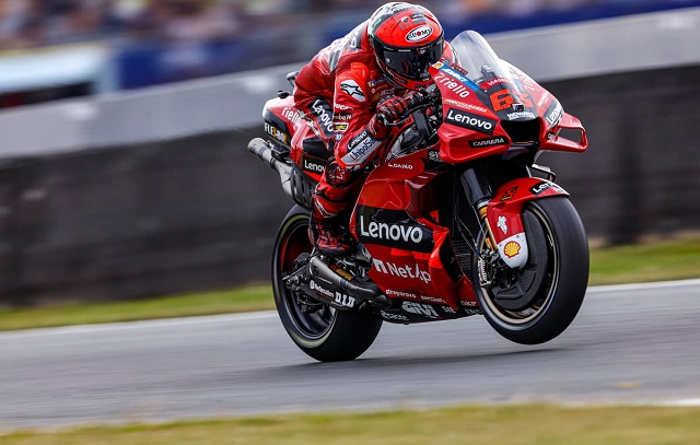 Bagnaia ultrapassada Binder no fim e vence etapa de Jerez da MotoGP