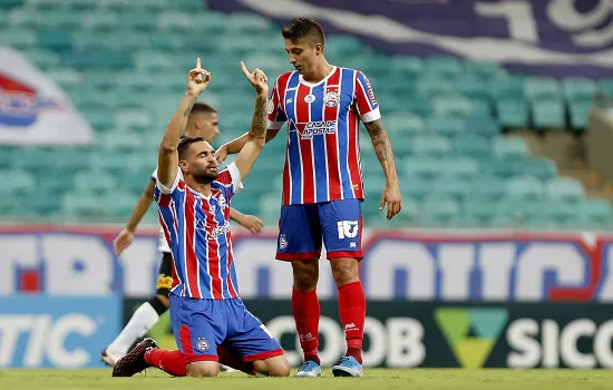 Bahia vence Corinthians e sai da zona de rebaixamento