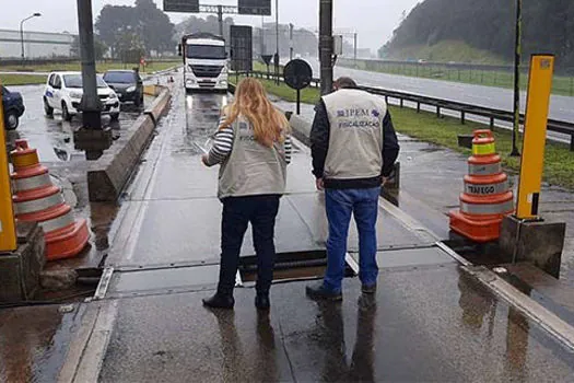 Ipem-SP verifica balança dinâmica na Rodovia dos Imigrantes (SP 160)