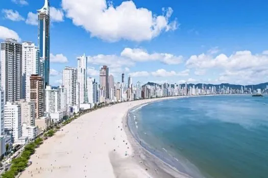 Balneário Camboriú completa 58 anos