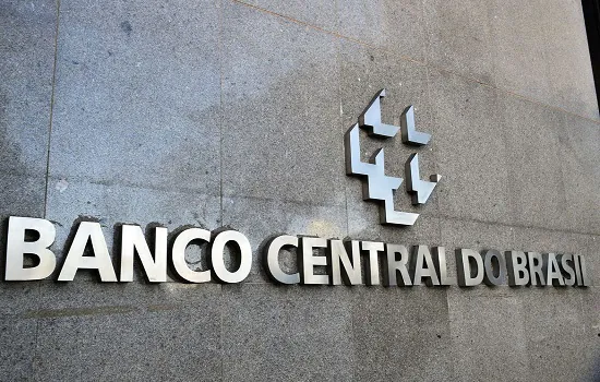 Concentração bancária cai para 76