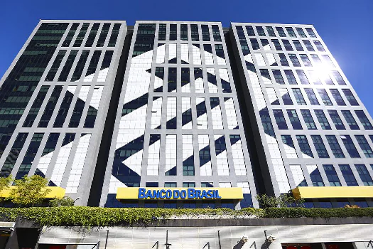 Banco do Brasil lança conta digital em dólar para correntistas