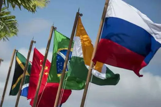 Brasil precisa evitar tocar em temas sensíveis que atravessem o Brics, diz FecomercioSP