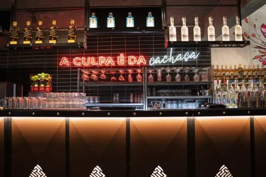 Gula Bar em Heliópolis oferece um refúgio gastronômico surpreende