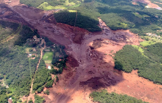 Ao menos um parente de cada empregado morto em Brumadinho fechou acordo de indenização