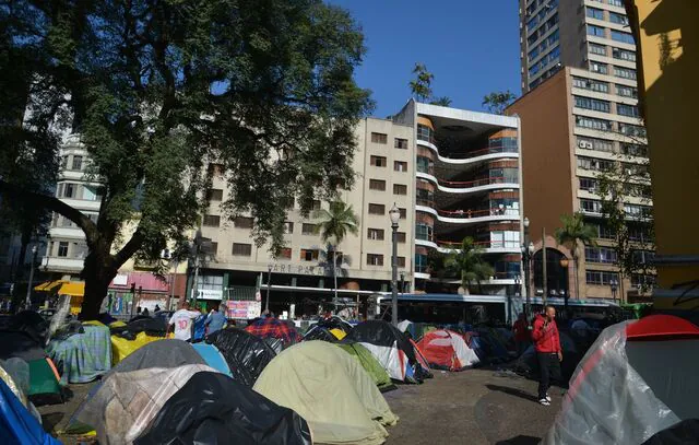 TJSP permite retirada de barracas de população em situação de rua