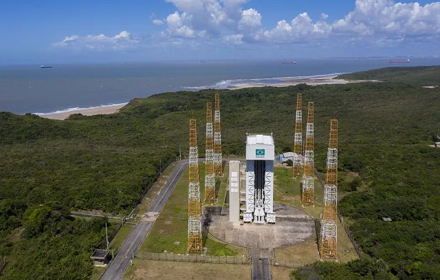 Base de Alcântara faz amanhã primeiro lançamento comercial