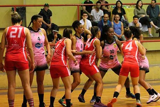 Basquete feminino de SBC está na final dos Jogos Regionais