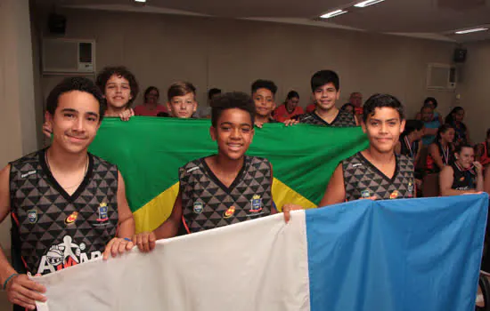 Time de basquete masculino de Mauá compete no Chile