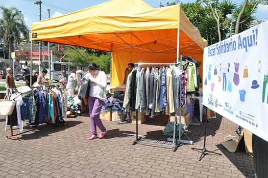 Bazar Beneficente na Praça Lauro Michels será nesta quinta-feira