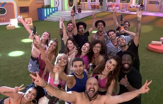 Jogo da discórdia surpreende na estreia do ‘BBB 22’; três não entram por covid-19