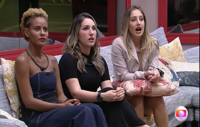 Tadeu Schmidt trolla finalistas do BBB 23