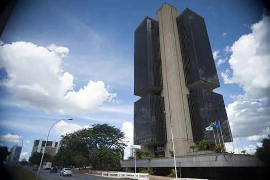 CAE do Senado aprova projeto de autonomia do Banco Central