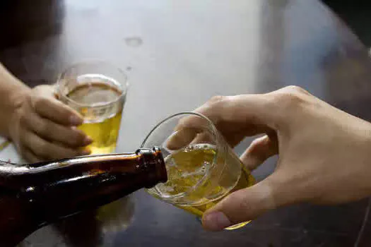 Consumo de bebidas alcoólicas cresce entre as mulheres