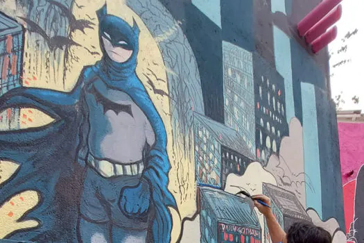 Beco do Batman ganhará nova pintura em muro de galeria de arte