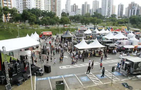 Primeiro dia do Beer’s Festival reúne famílias ao Paço Municipal